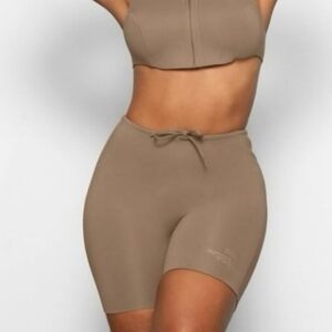 NWT SKIMS Scuba Sport Swim Set Size 3X Desert